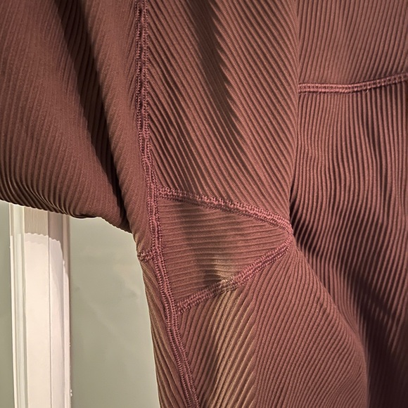 Athleta Elation High-Waisted ribbed Leggings - Picture 7 of 8